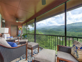 Pinnacle Penthouse