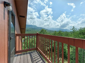 Pinnacle Penthouse