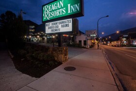 Reagan Resorts Inn