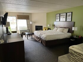 Sleep Inn & Suites
