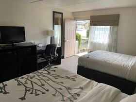 Sleep Inn & Suites