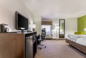 Sleep Inn & Suites