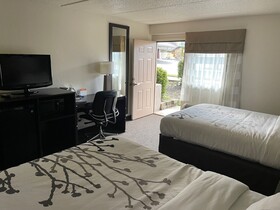 Sleep Inn & Suites