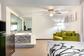 Sleep Inn & Suites