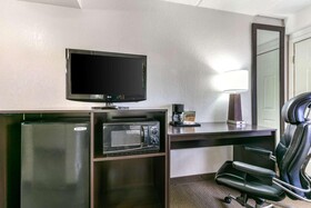 Sleep Inn & Suites