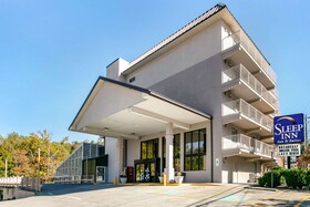 Sleep Inn & Suites