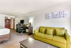 Sleep Inn & Suites