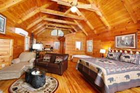 The Cuddle Hut Cabin