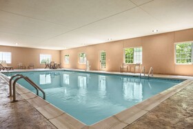 Country Inn & Suites by Radisson, Goodlettsville, TN