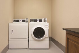 Country Inn & Suites by Radisson, Goodlettsville, TN