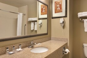 Country Inn & Suites by Radisson, Goodlettsville, TN
