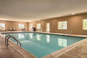 Country Inn & Suites by Radisson, Goodlettsville, TN