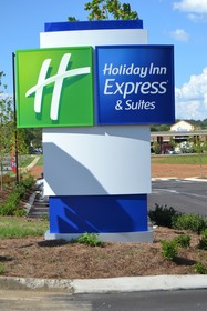 Holiday Inn Express & Suites Goodlettsville N Nashville