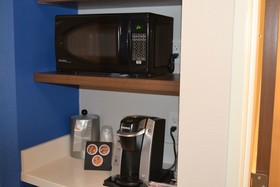 Holiday Inn Express & Suites Goodlettsville N Nashville