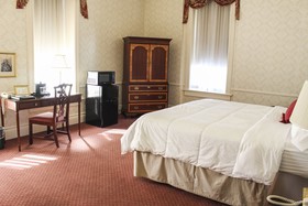 General Morgan Inn & Conference Center