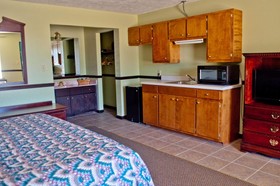 Americana Inn