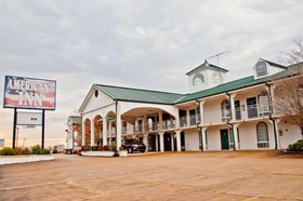 Americana Inn