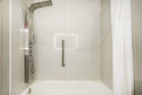 La Quinta Inn & Suites by Wyndham Chattanooga North - Hixson