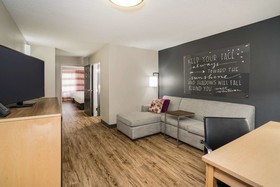 La Quinta Inn & Suites by Wyndham Chattanooga North - Hixson