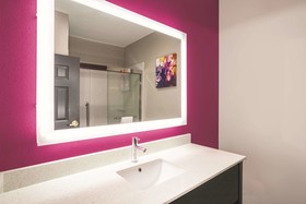 La Quinta Inn & Suites by Wyndham Chattanooga North - Hixson