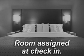 Holiday Inn Express Hurricane Mills (Waverly)