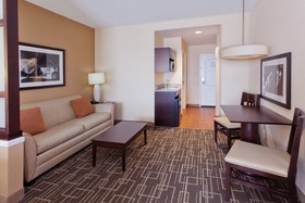 Holiday Inn Express Hotel & Suites Jackson Northeast