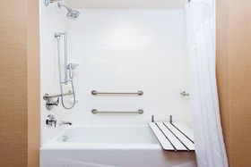 Holiday Inn Express Hotel & Suites Jackson Northeast