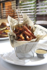 DoubleTree by Hilton Hotel Johnson City