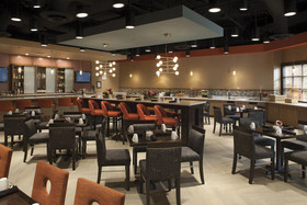 DoubleTree by Hilton Hotel Johnson City