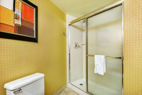 DoubleTree by Hilton Hotel Johnson City