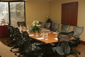 DoubleTree by Hilton Hotel Johnson City