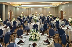 DoubleTree by Hilton Hotel Johnson City