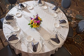 DoubleTree by Hilton Hotel Johnson City