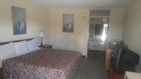 Americourt Hotel & Conference Center