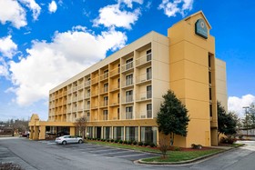 La Quinta Inn & Suites by Wyndham Kingsport TriCities Airpt