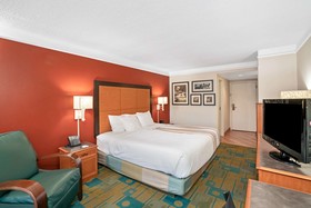 La Quinta Inn & Suites by Wyndham Kingsport TriCities Airpt