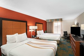 La Quinta Inn & Suites by Wyndham Kingsport TriCities Airpt