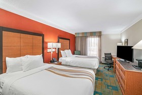 La Quinta Inn & Suites by Wyndham Kingsport TriCities Airpt
