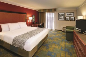 La Quinta Inn & Suites by Wyndham Kingsport TriCities Airpt