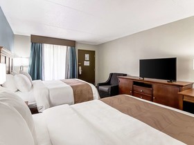 Quality Inn Knoxville