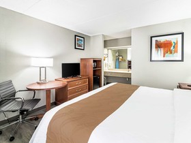 Quality Inn Knoxville