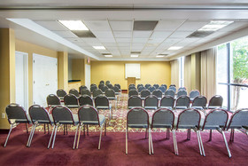 Holiday Inn Knoxville N - Merchant Drive