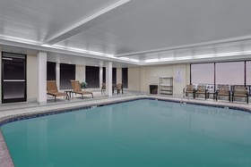 Courtyard Knoxville Cedar Bluff