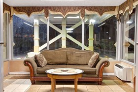 Days Inn by Windham Knoxville West