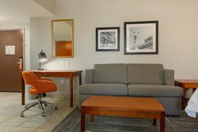 Hampton Inn and Suites Downtown Knoxville