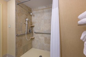 Hampton Inn and Suites Downtown Knoxville