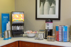 Hampton Inn and Suites Downtown Knoxville