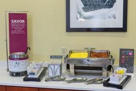 Hampton Inn and Suites Downtown Knoxville
