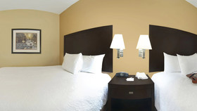 Hampton Inn & Suites-Knoxville/North I-75