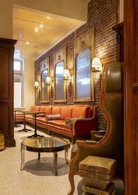 Hotel Cleo